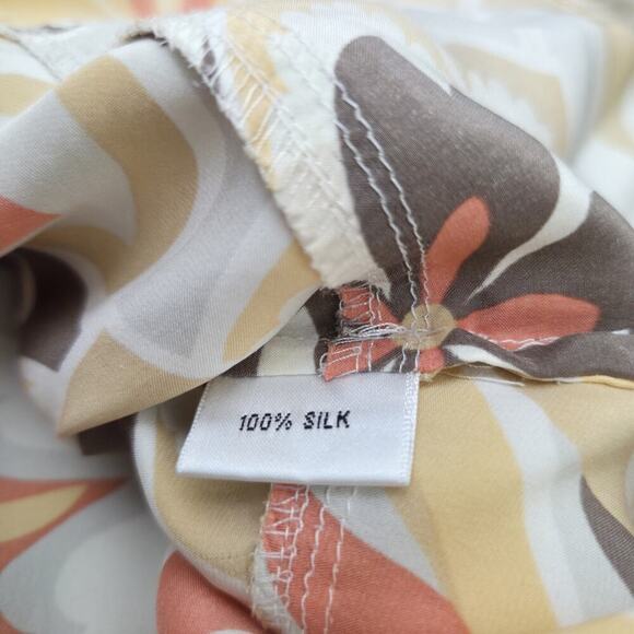 Women's Talbots Floral‎ Silk Wrap Blouse Size 14 Top - Picture 6 of 7